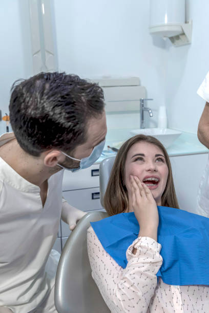 Best Walk-In Emergency Dentist in Colonial Rk, PA